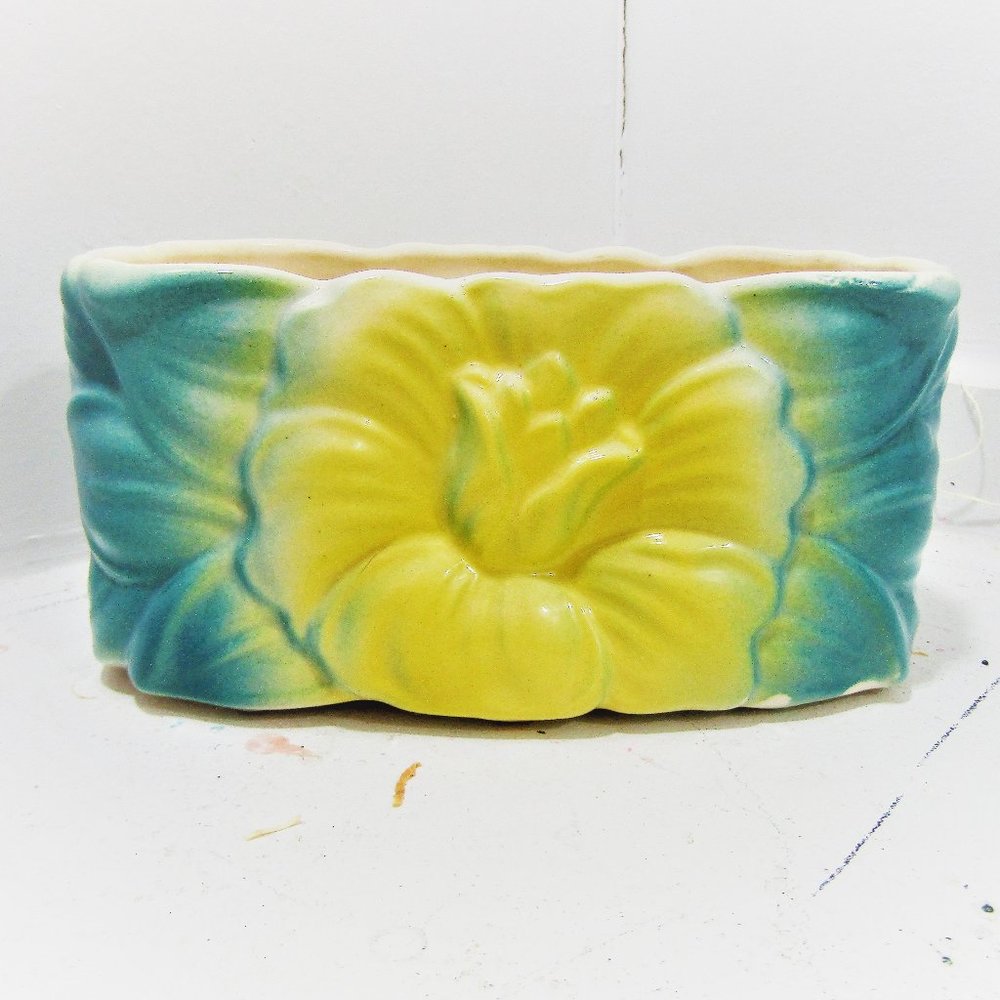 Hibiscus Trinket Holder